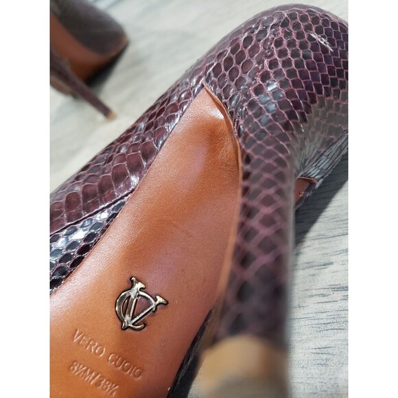 Vince Camuto Snake Print Bootie Women's 8.5M Wine Leather Carolena - Picture 8 of 12